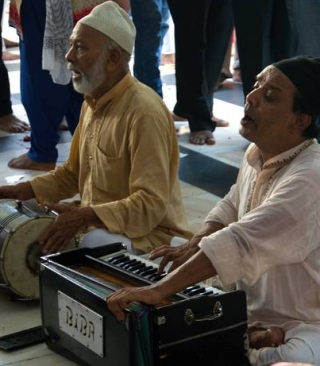 indická hudba zpěváci qawwali