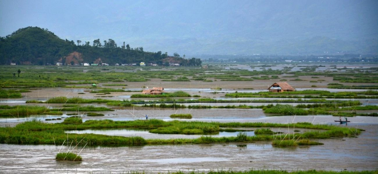 Jezero Loktak, Manipur Jezero Loktak, Manipur