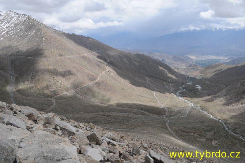 Na kole z Khardung La