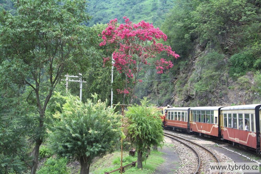 Nádraží na úzkokolejce Kalka-Shimla