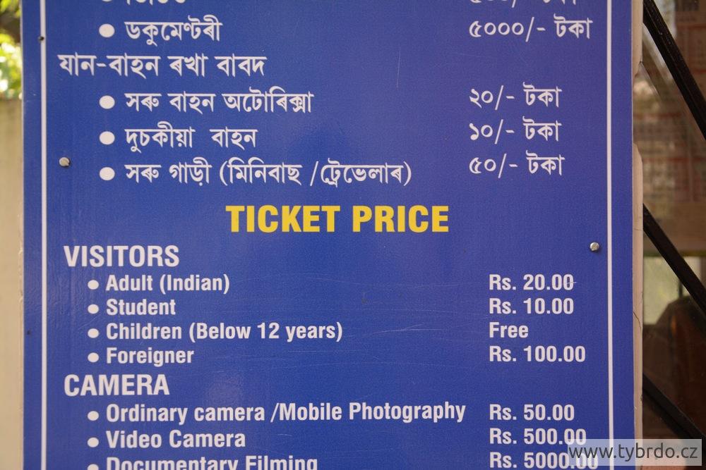 Vstupné pro zahraniční turisty v Indii je drahé