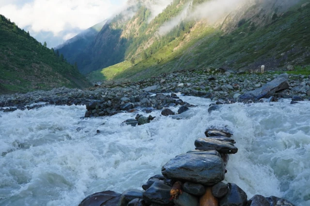Třikrát a neúspěšně přes sedlo Kugti v Himáčalpradéši
